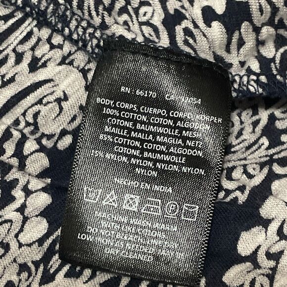 Akemi & Kin Anthropologie blouse size medium - Picture 3 of 5